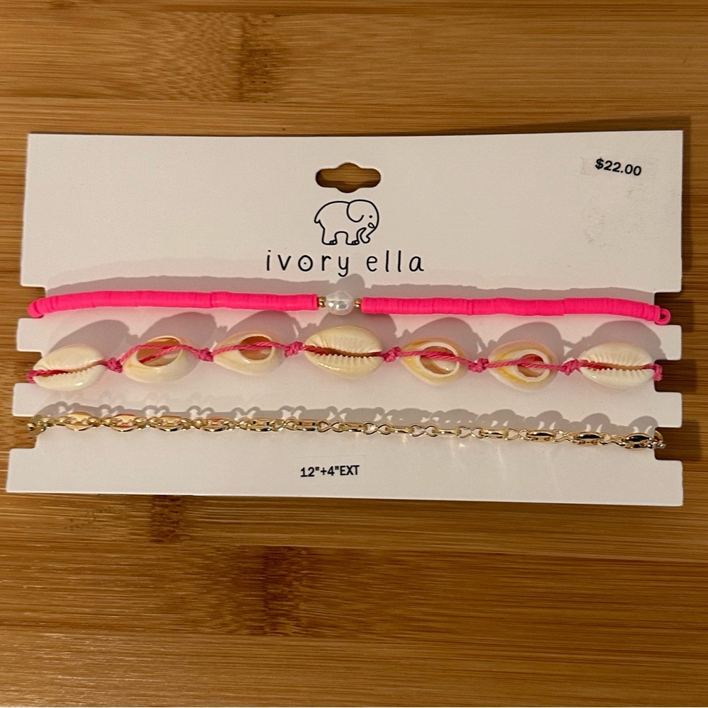 NWT Ivory Ella Women’s Necklaces (3) Pink beads,Cream Colored Shells, Gold Chain